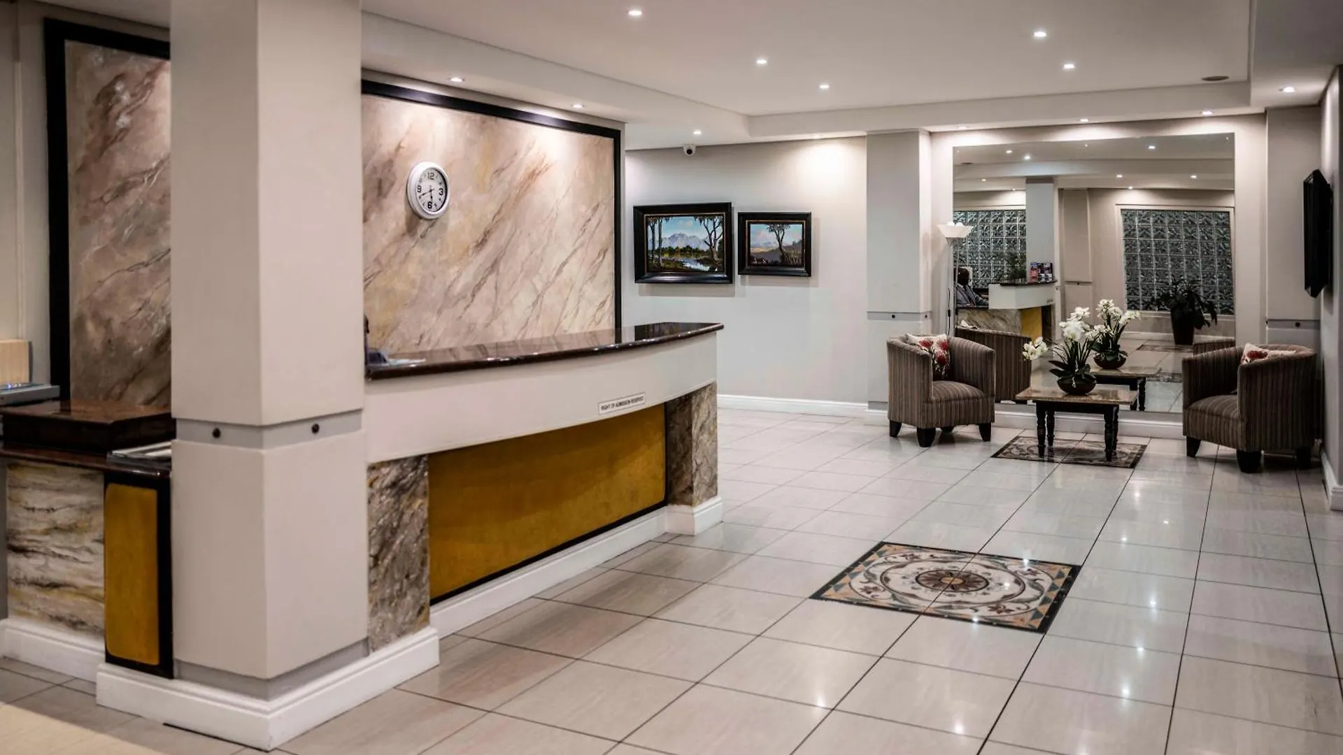 Centurion 207 Luxury Sea Point One Bedroom Apartment With Access To Magnificent Pool Perfect Location By Super Host Melvyn Cape Town South Africa