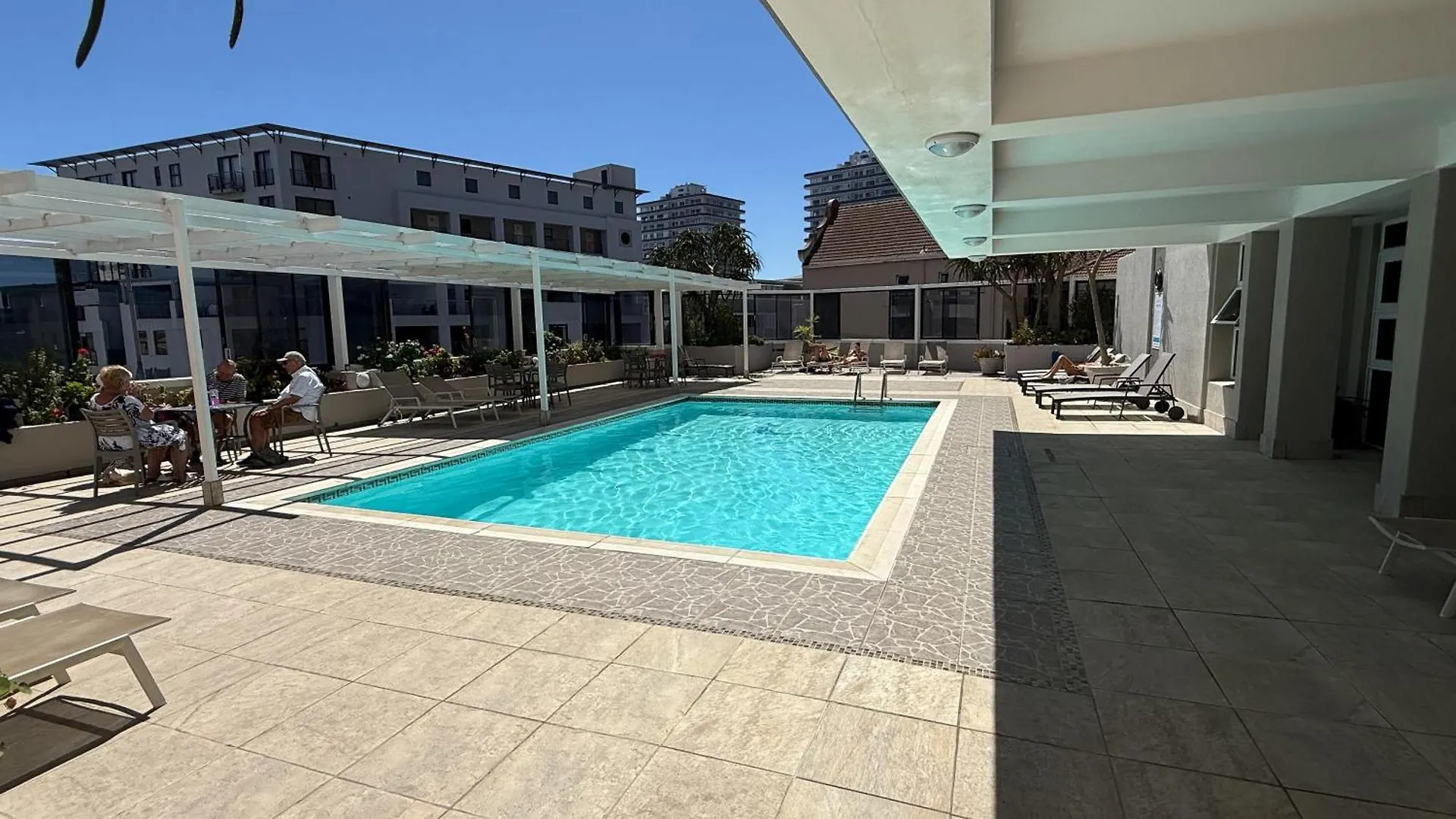Centurion 207 Luxury Sea Point One Bedroom Apartment With Access To Magnificent Pool Perfect Location By Super Host Melvyn Cape Town